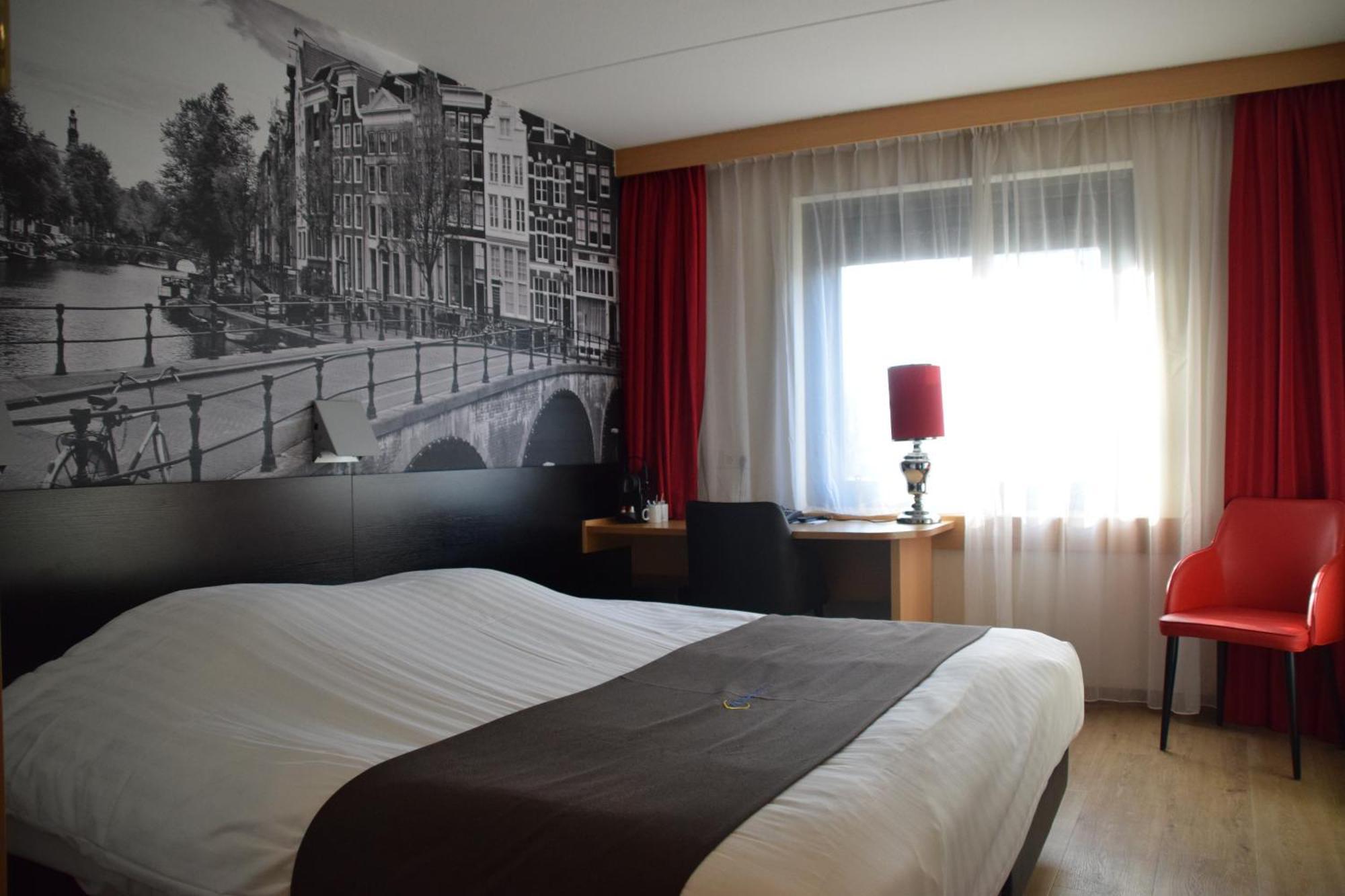 Bastion Hotel Schiphol Hoofddorp Exteriör bild